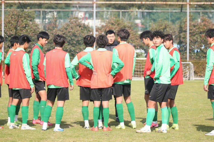  浙江U18、U16兩隊已前往日本橫濱和琦玉，進(jìn)行為期約10天的拉練