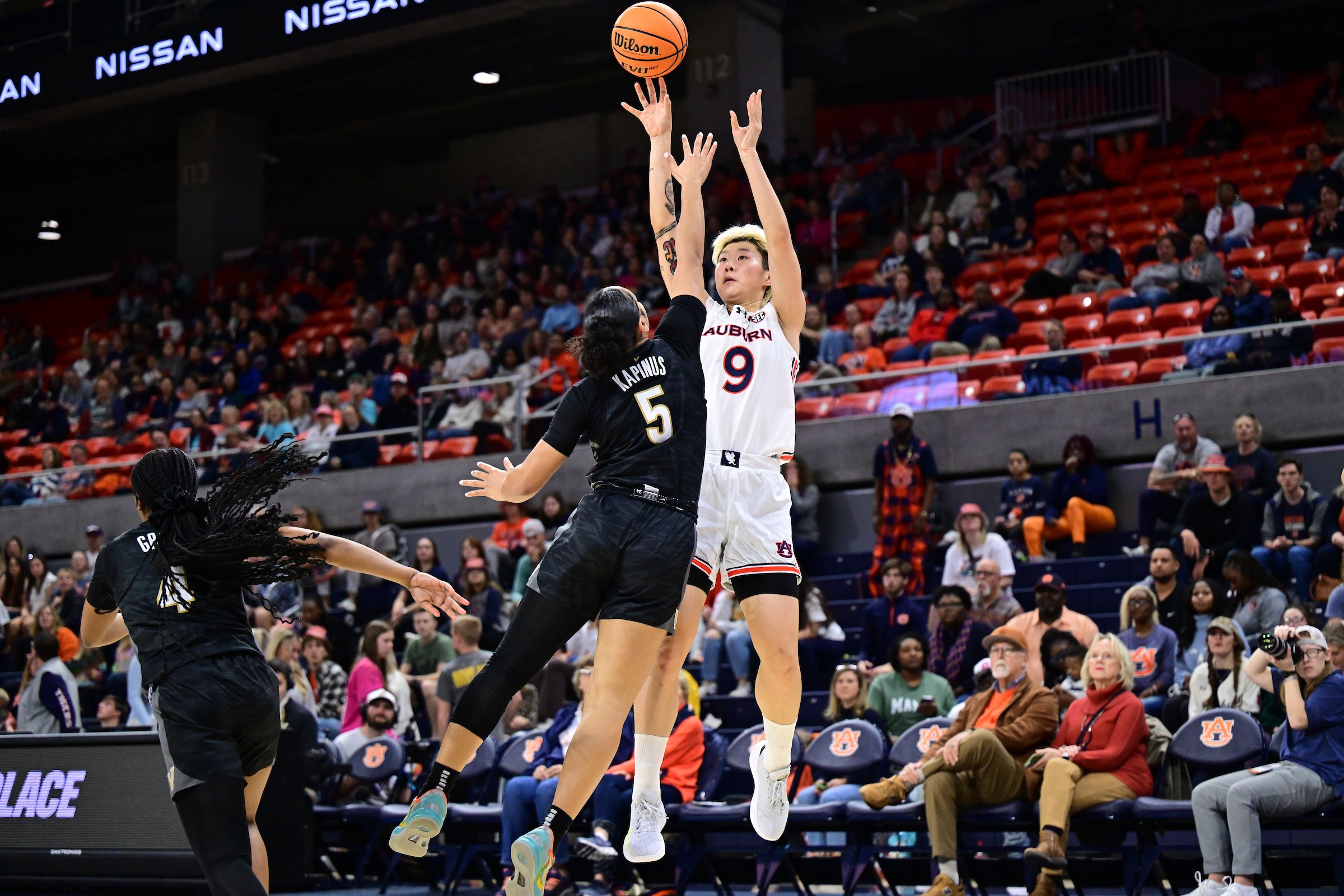  征戰(zhàn)NCAA！鄧雨婷：不太喜歡被稱為“李夢接班人” 未來想進(jìn)WNBA