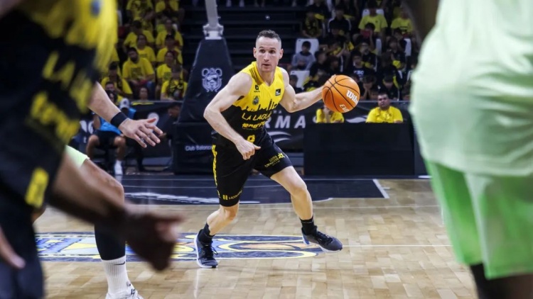  NBA初代老六，42歲進(jìn)入生涯巔峰？！