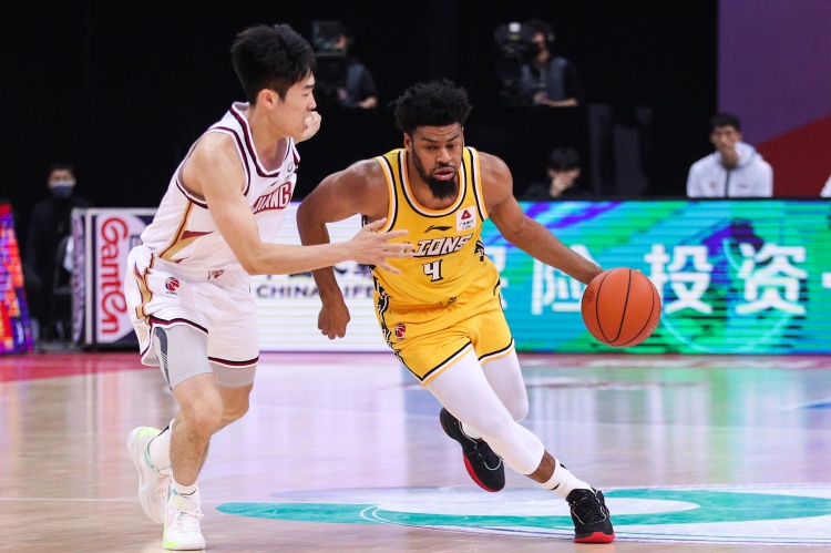  NBA冠軍后衛(wèi)！Scotto：自由球員奎因-庫克將簽約福建隊(duì)