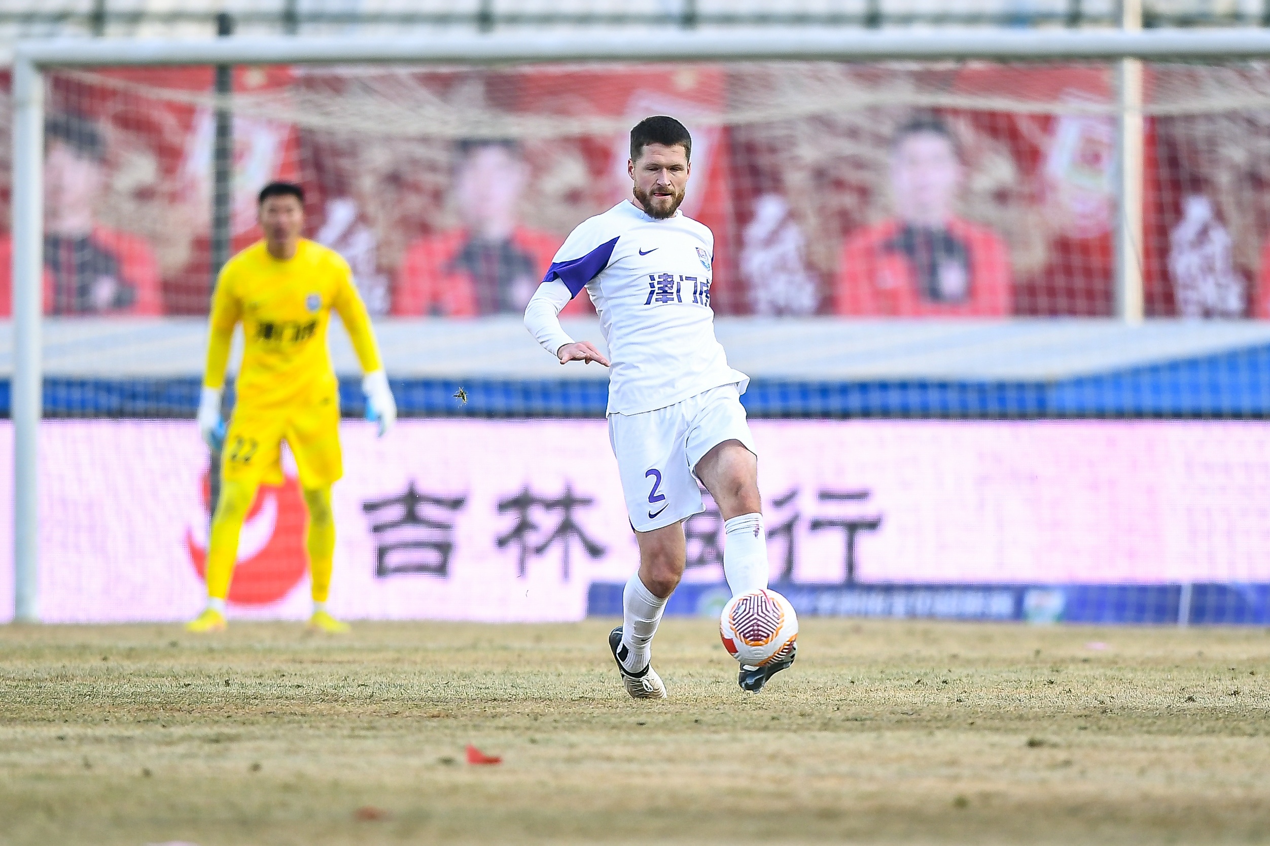  津門虎舊將亞冠對決格蘭特勝出，津媒：他離開津門虎因存?zhèn)‰[患
