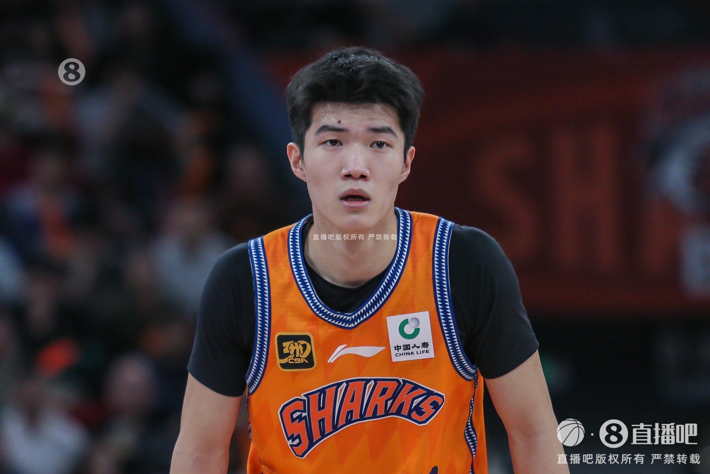  敢打敢拼！偰李永煒半場3投2中拿到5分2助0失誤 正負值達+12